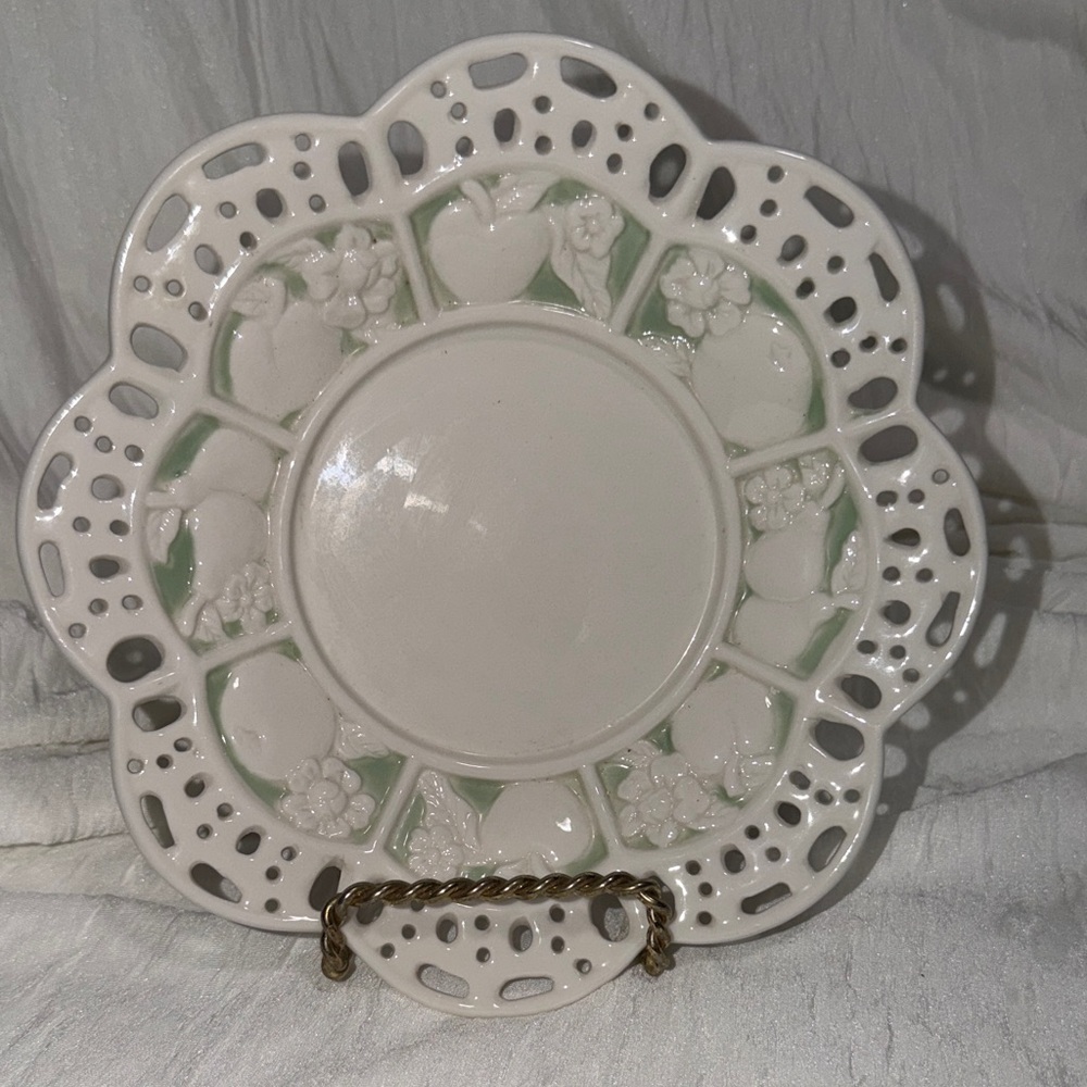 Vintage 1970s Avon White and Green Ceramic Plate